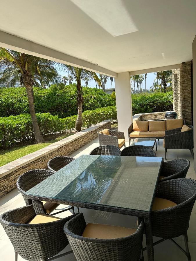 Luxurious First-Floor Apartment In Isla Residences Acapulco Bagian luar foto