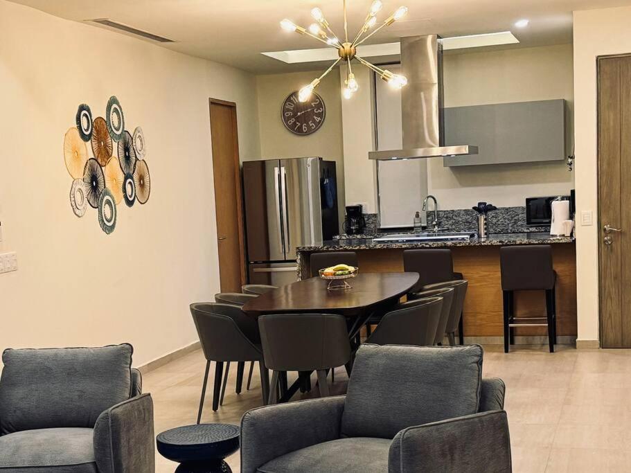 Luxurious First-Floor Apartment In Isla Residences Acapulco Bagian luar foto